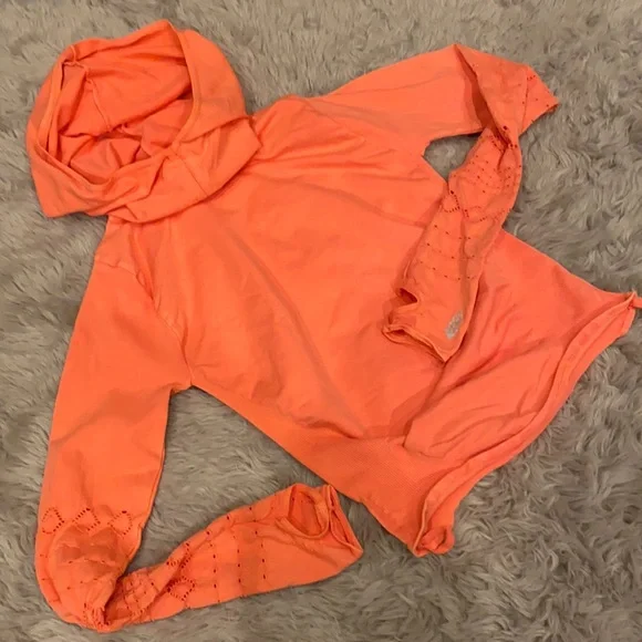 🌺Free people NWOT good karma l/s hoodie - Picture 3 of 10